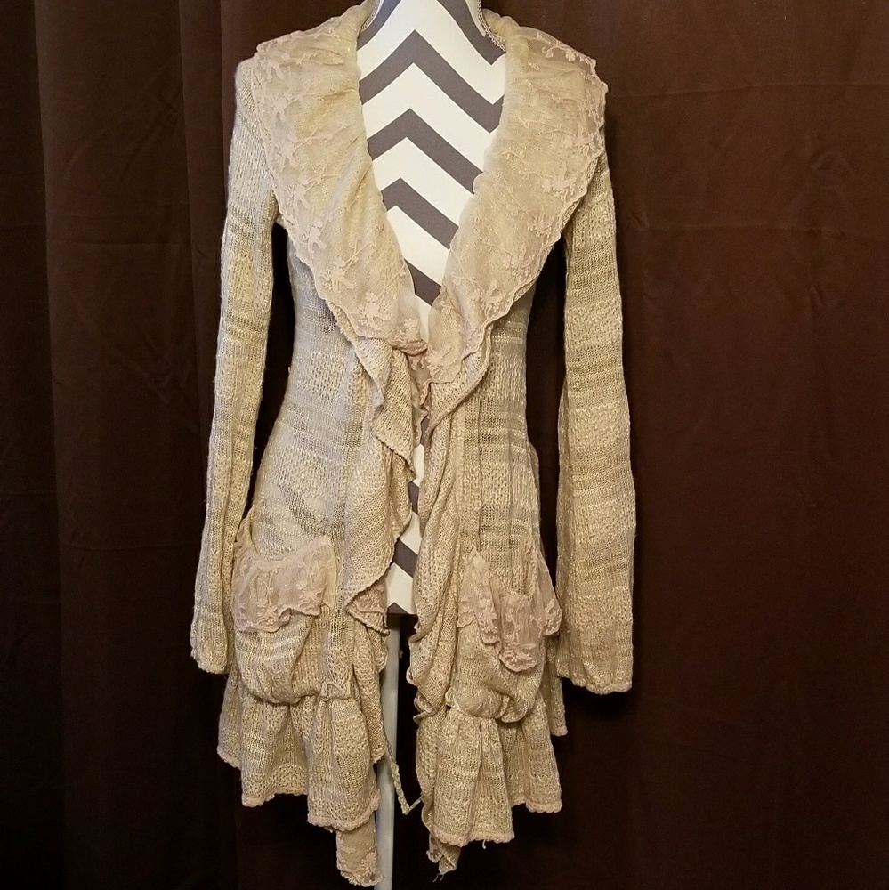 Ryu Ruffle Lace Cardigan